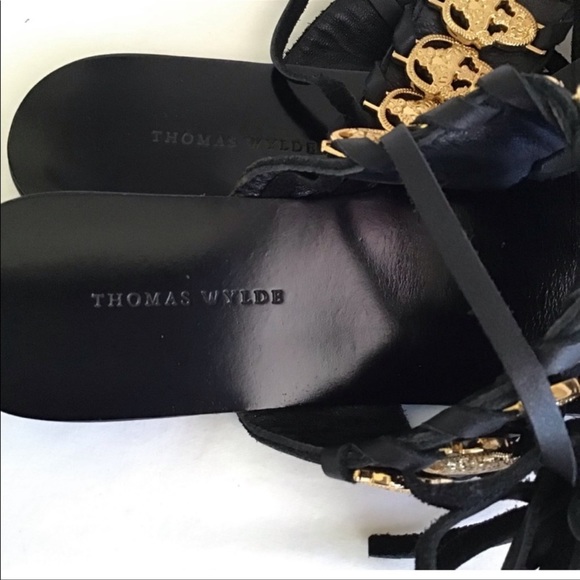 Thomas Wylde Gold Skull Wrap Sandals - Picture 3 of 9